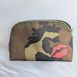 Bloomingdale Kiss Army Print Cosmetic Makeup Bag